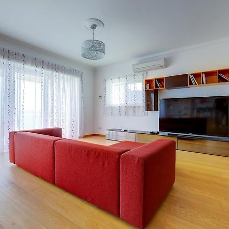 Seafront Apartment In Sliema With Pool, Upmarket Complex Екстериор снимка